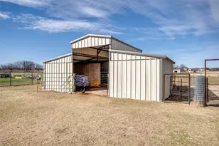 6221 Deer Run Rd, Sanger, TX 76266 - Photo 3