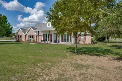 6221 Deer Run Road, Sanger, TX 76266 - Photo 13