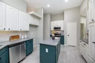 716 Red Oak, Crowley, TX 76036 - Photo 9