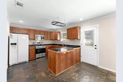 2342 Fenestra Drive, Dallas, TX 75228 - Photo 7