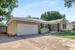 2342 Fenestra Dr, Dallas, TX 75228 - Photo 3