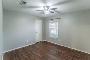 8408 Crystal Ln, North Richland Hills, TX 76182 - Photo 13