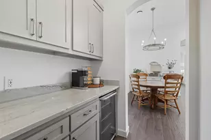 109 Diablo Dr, Burleson, TX 76028 - Photo 13