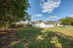 912 Greenville Rd, McKinney, TX 75069 - Photo 23