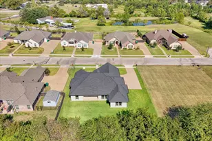 308 Crye Cir, Robinson, TX 76706 - Photo 33