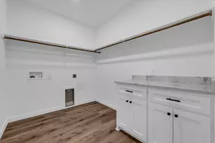 308 Crye Cir, Robinson, TX 76706 - Photo 13