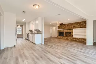 808 Stratford Dr, Bedford, TX 76021 - Photo 11