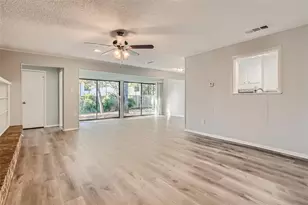 808 Stratford Dr, Bedford, TX 76021 - Photo 5