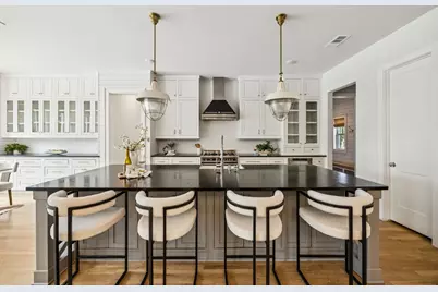 4705 Clydesdale Drive, Flower Mound, TX 75028 - Photo 9