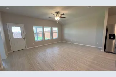 8405 Beltmill Parkway, Fort Worth, TX 76131 - Photo 7