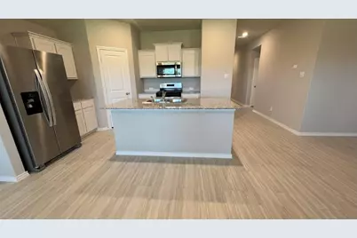 8405 Beltmill Parkway, Fort Worth, TX 76131 - Photo 3