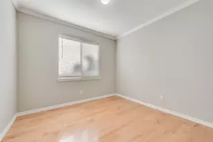 2804 Hollow Ridge Dr, Denton, TX 76210 - Photo 15