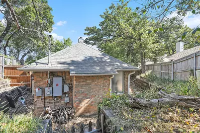 5924 Canberra Lane, Arlington, TX 76017 - Photo 25