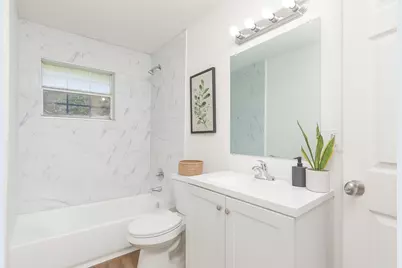 518 E Daugherty Drive, Garland, TX 75041 - Photo 11