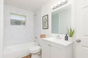 518 E Daugherty Dr, Garland, TX 75041 - Photo 11