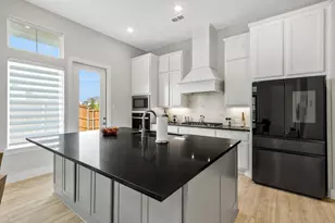 12016 Dahlia Bay Dr, Frisco, TX 75033 - Photo 11