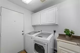 9320 Cedardale Dr, Plano, TX 75025 - Photo 17