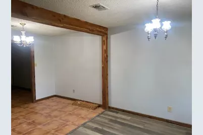 603 W 11th Street W, Clarksville, TX 75426 - Photo 5