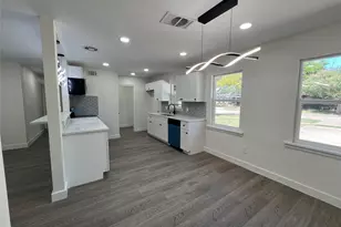 8020 Laura St, North Richland Hills, TX 76180 - Photo 17