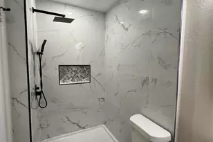 8020 Laura St, North Richland Hills, TX 76180 - Photo 3