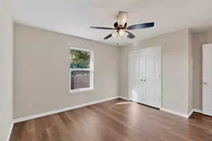 1004 Canyon Dr, Justin, TX 76247 - Photo 31