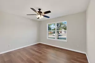 1004 Canyon Dr, Justin, TX 76247 - Photo 25