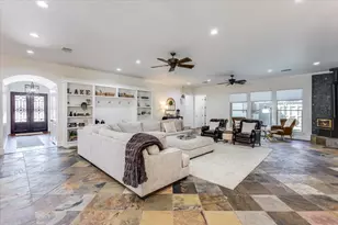 213 Indian Blanket Ln, Trinidad, TX 75163 - Photo 3