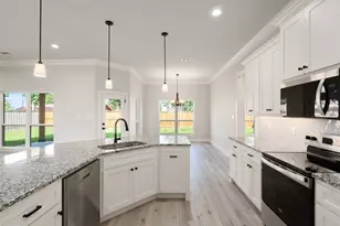 717 Cobblestone Cir, Mabank, TX 75147 - Photo 11