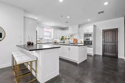 2016 S 11th Street, Waco, TX 76706 - Photo 7