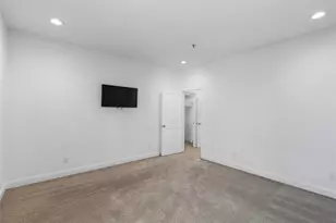 2016 S 11th St, Waco, TX 76706 - Photo 25