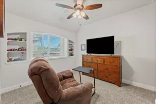 1037 Elmwood Dr, Justin, TX 76247 - Photo 9