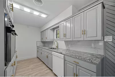 1106 Edgewood Street, Ennis, TX 75119 - Photo 13