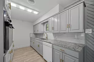 1106 Edgewood St, Ennis, TX 75119 - Photo 13