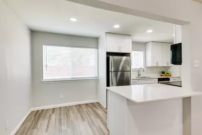 5444 Gaston Avenue, Dallas, TX 75214 - Photo 3