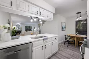 1614 Brentwood Dr, Irving, TX 75061 - Photo 9