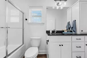 2114 S 11th St, Waco, TX 76706 - Photo 29