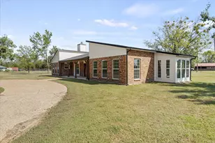 1492 Van Zandt County Road 3502, Wills Point, TX 75169 - Photo 3