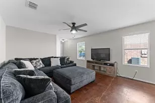 6724 Meadow Way Ln, Fort Worth, TX 76179 - Photo 7