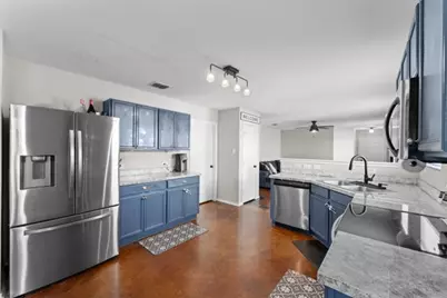 6724 Meadow Way Lane, Fort Worth, TX 76179 - Photo 11