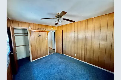 413 E Locust Street, Whitewright, TX 75491 - Photo 5