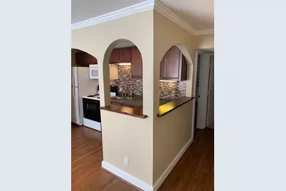 2518 N Fitzhugh Avenue #101, Dallas, TX 75204 - Photo 3