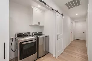 614 W 3rd St, McGregor, TX 76657 - Photo 23