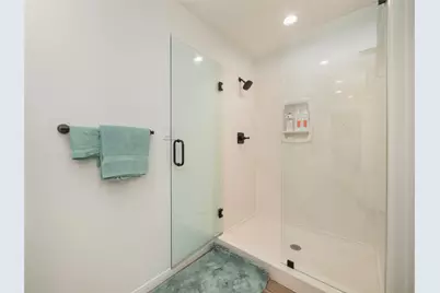 614 W 3rd Street, McGregor, TX 76657 - Photo 19