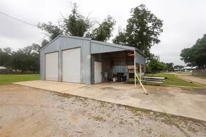 310 High Top Street, Brownwood, TX 76801 - Photo 11