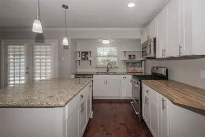 13128 Kerr Trail, Farmers Branch, TX 75244 - Photo 5