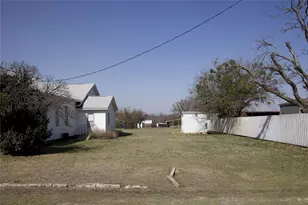 503 Laurel Street St, Dublin, TX 76446 - Photo 3