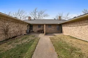 1919 Yarborough Dr, Sherman, TX 75092 - Photo 19