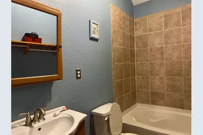 200 E South Street, Trenton, TX 75490 - Photo 9