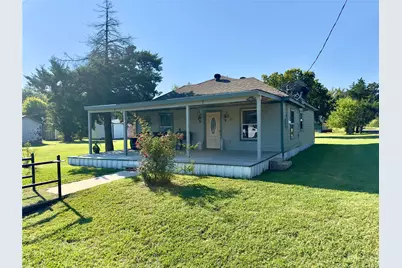 200 E South Street, Trenton, TX 75490 - Photo 1