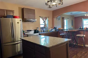 200 E South St, Trenton, TX 75490 - Photo 7